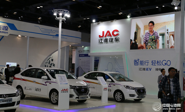 市場需要真正的“鯰魚” 新能源汽車合資“老調”如何新彈