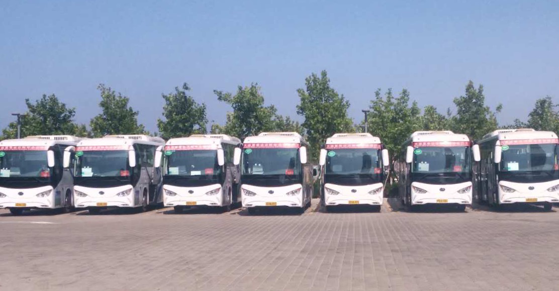 凸顯“綠色”會(huì)風(fēng) 比亞迪C9純電動(dòng)客車再次護(hù)航夏季達(dá)沃斯