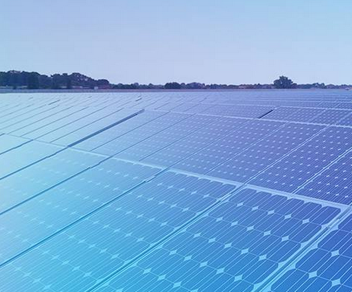 上半年分布式光伏新增裝機超7GW 居民分布式裝機同比增長超7倍 上半年分布式光伏新增裝機超7GW 居民分布式裝機同比增長超7倍