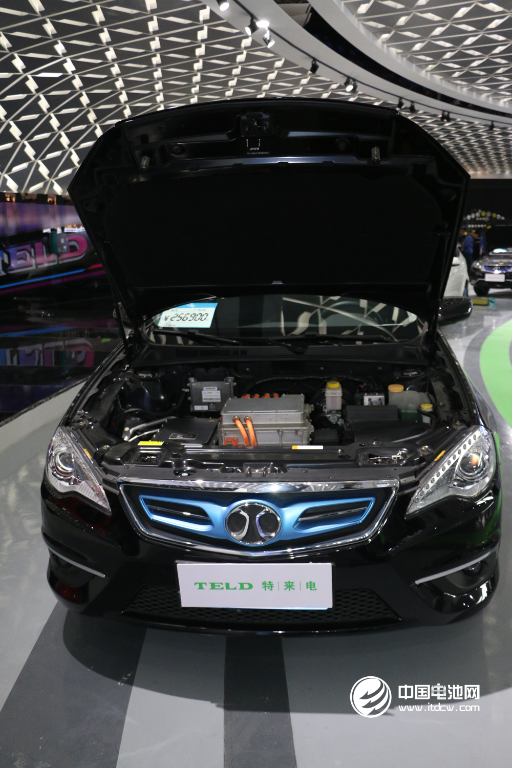 新能源汽車迎新一輪發展高潮 三大領域成未來關注焦點 新能源汽車迎新一輪發展高潮 三大領域成未來關注焦點