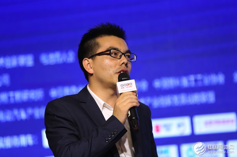 中國(guó)電池研究院院長(zhǎng)、中關(guān)村新型電池技術(shù)創(chuàng)新聯(lián)盟理事吳輝