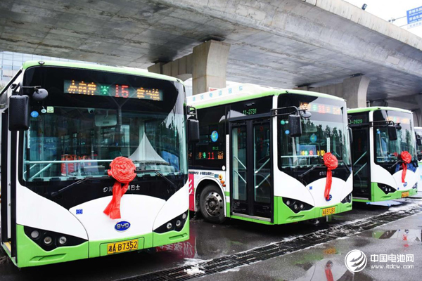 加快綠色公交推廣進程 長沙投逾千輛比亞迪純電動公交車 加快綠色公交推廣進程 長沙投逾千輛比亞迪純電動公交車