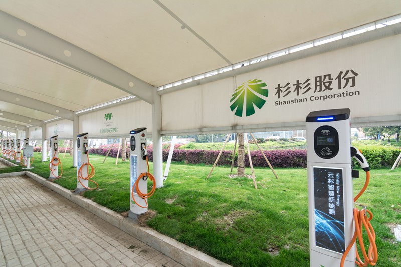 全產(chǎn)業(yè)鏈擴張面臨成本壓力 杉杉股份如何保住江湖地位？