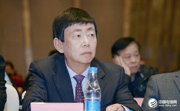 山東汽車工程學會理事長魏學勤 山東汽車工程學會理事長魏學勤