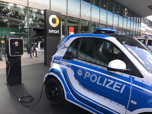 全球新能源汽車追訪 德日加快電動(dòng)化進(jìn)程 全球新能源汽車追訪 德日加快電動(dòng)化進(jìn)程