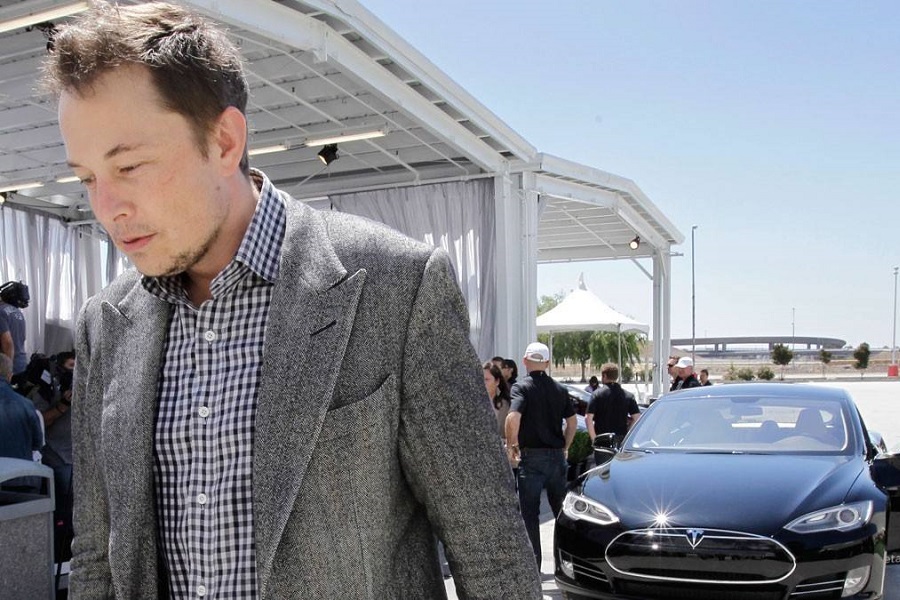 自動駕駛事故不斷 產能地獄與反復跳票：特斯拉破產還有多遠？