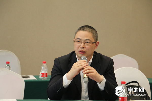 江蘇金帆電源科技有限公司鋰電裝備事業部銷售總監潘衛東