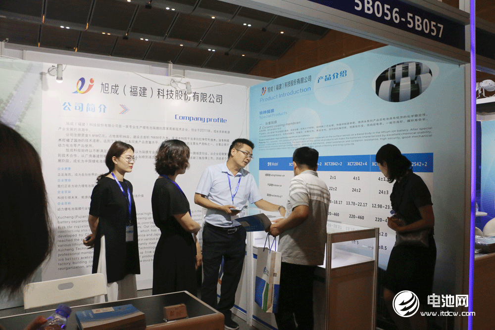 旭成科技攜隔膜產(chǎn)品亮相CIBF 2018 明年隔膜年產(chǎn)將達2億㎡