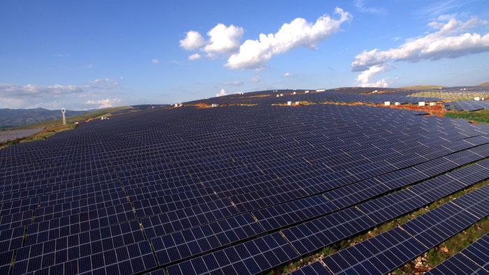 光伏行業短期或面臨較大調整 業績能否撐得住? 光伏行業短期或面臨較大調整 業績能否撐得住?