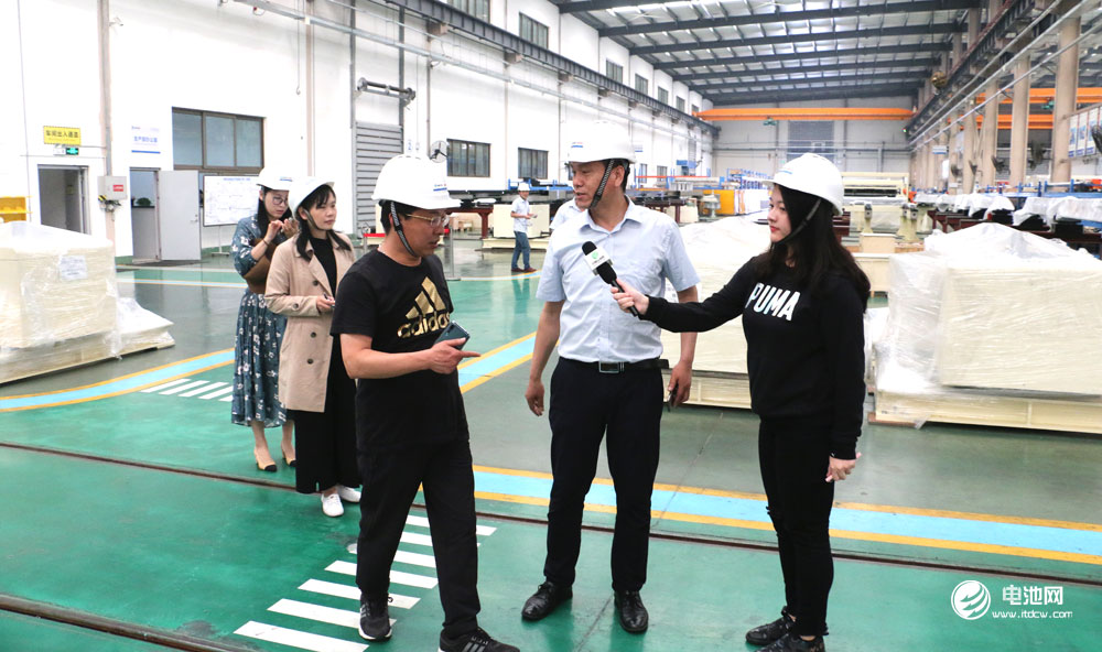 中關村新型電池技術創(chuàng)新聯(lián)盟/鋰電“達沃斯”秘書長、電池百人會理事長于清教一行應邀調研藍科途