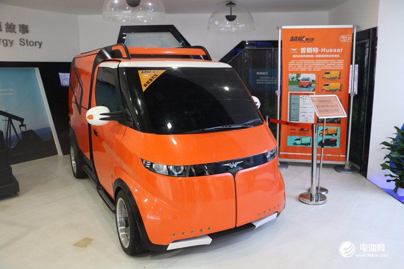 中國鋰電新能源產(chǎn)業(yè)鏈調(diào)研團一行參觀超威集團