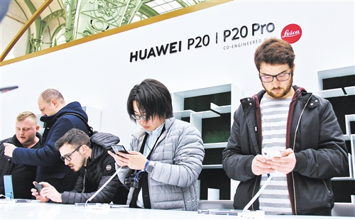 華為成全球第二大智能手機(jī)廠商 二季度出貨量首超蘋(píng)果