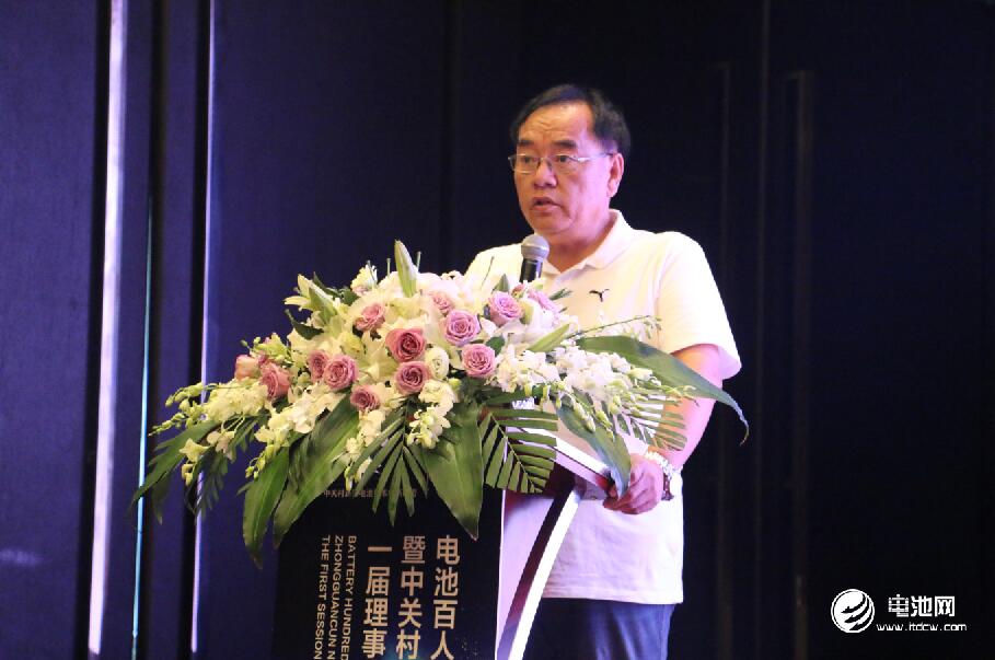 北京大學化學與分子工程學教授其魯