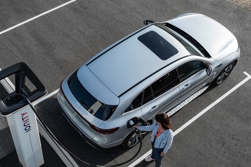 純電動豪華中型SUV 奔馳EQC官圖賞析 純電動豪華中型SUV 奔馳EQC官圖賞析