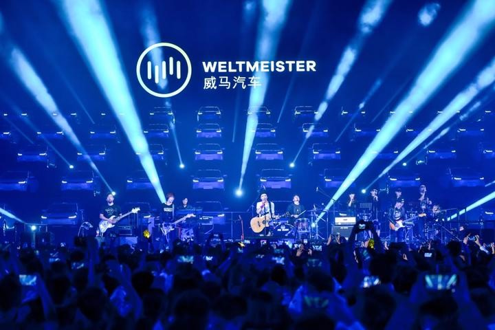 零的突破!首批超百臺"溫州制造"新能源汽車交付 零的突破!首批超百臺"溫州制造"新能源汽車交付