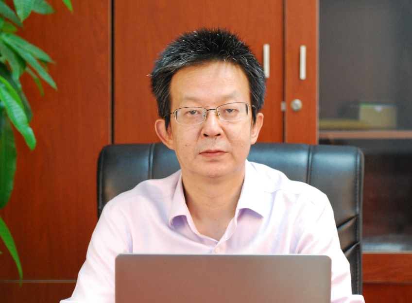 第8屆（2018年）中國(guó)電池行業(yè)年度人物：王曉明