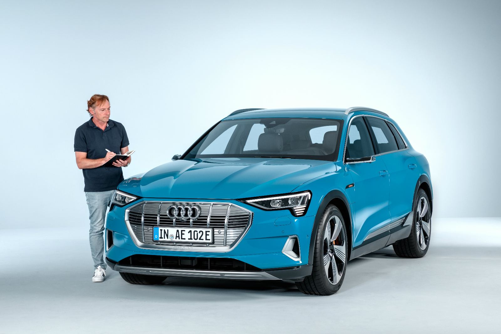 特斯拉一枝獨秀難維持 奧迪首款純電車e-tron明年引入國內 特斯拉一枝獨秀難維持 奧迪首款純電車e-tron明年引入國內