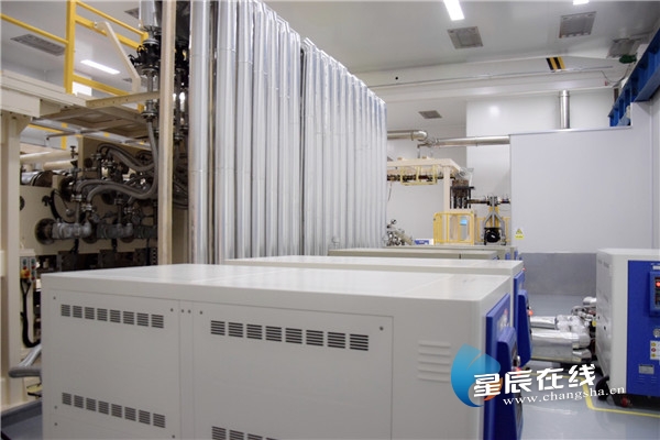 (湖南爍普新材料有限公司的生產線。)