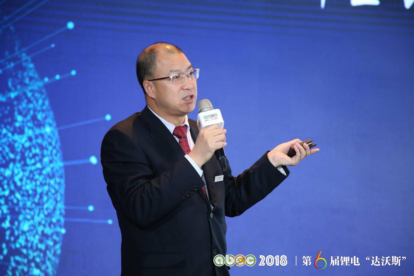 中國有色金屬工業協會鋰業分會秘書長張江峰 中國有色金屬工業協會鋰業分會秘書長張江峰