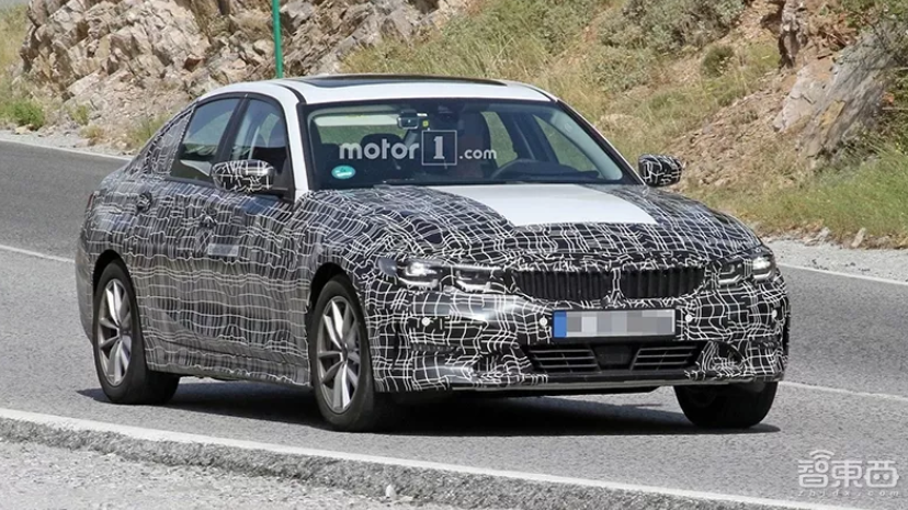 帶偽裝的純電版3系