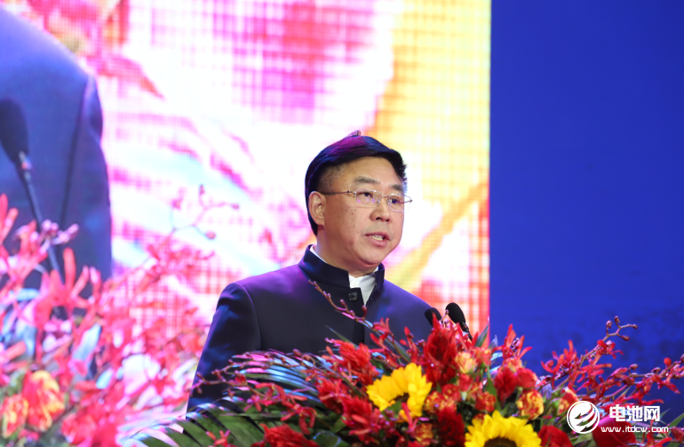 國軒高科董事長李縝 國軒高科董事長李縝