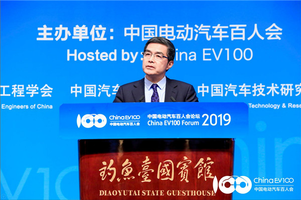 歐陽明高:中國需追趕固態(tài)電池前沿技術(shù) 歐陽明高:中國需追趕固態(tài)電池前沿技術(shù)