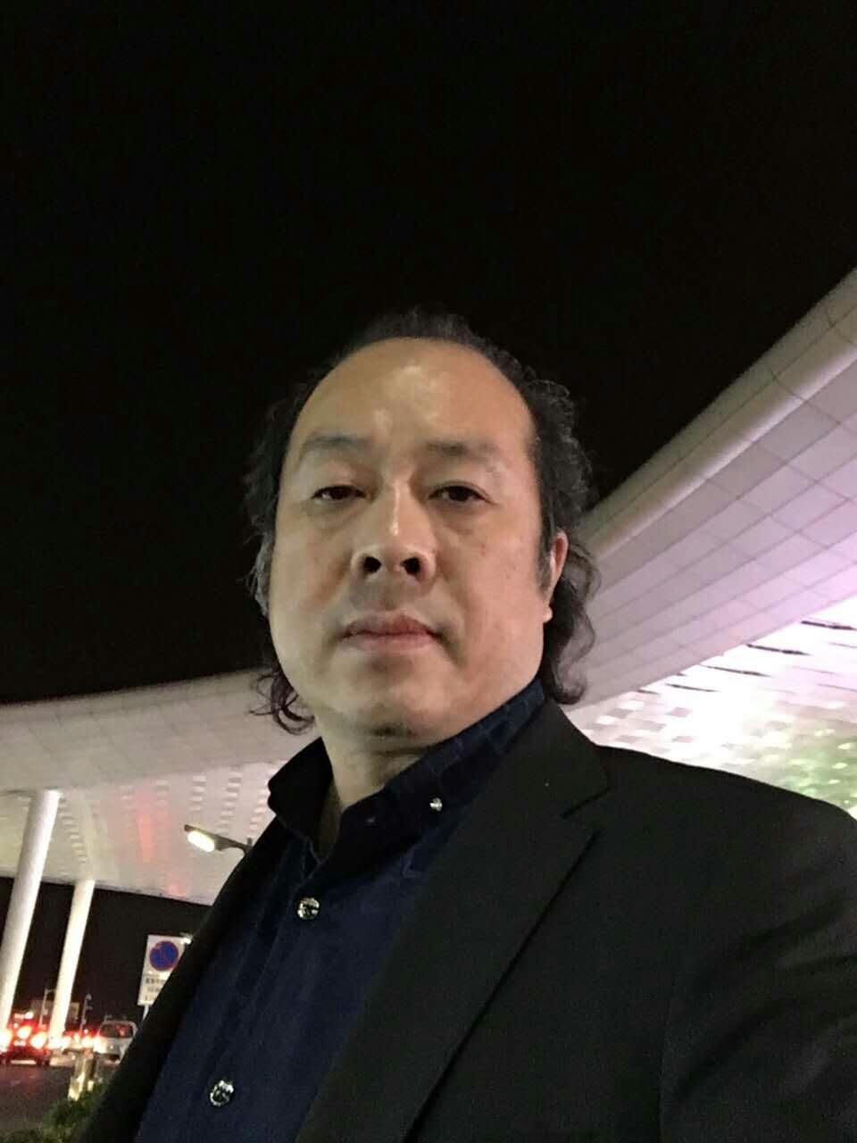 深圳市純水一號水處理科技有限公司總經(jīng)理尚東濱 深圳市純水一號水處理科技有限公司總經(jīng)理尚東濱