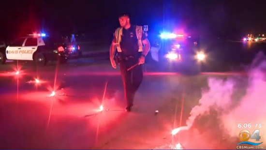 特斯拉車主再遭致命事故:事故發生一天后電池仍燃燒 特斯拉車主再遭致命事故:事故發生一天后電池仍燃燒