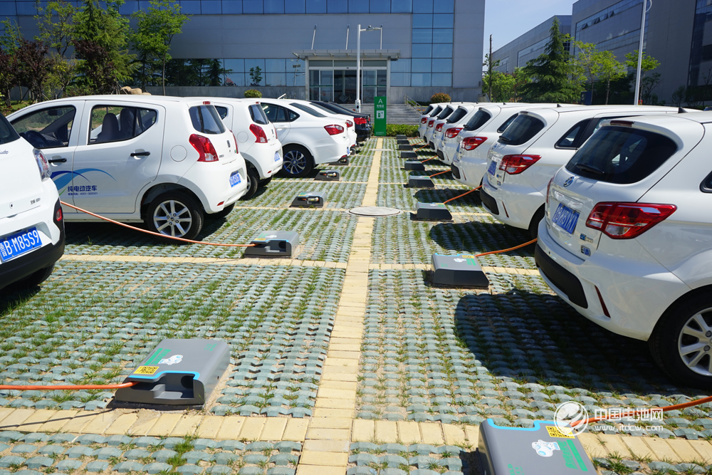 比亞迪總投資124億電池生產基地暨“云巴”項目開工 ！寧德時代/藍曉科技獲鋰電大單