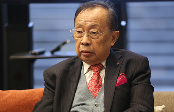 陳清泉:中國對新能源汽車的需求比任何國家都迫切 陳清泉:中國對新能源汽車的需求比任何國家都迫切