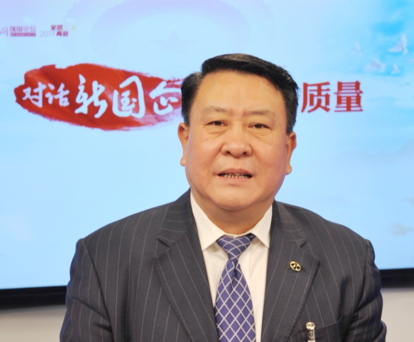 全國政協委員、北汽集團黨委書記、董事長徐和誼