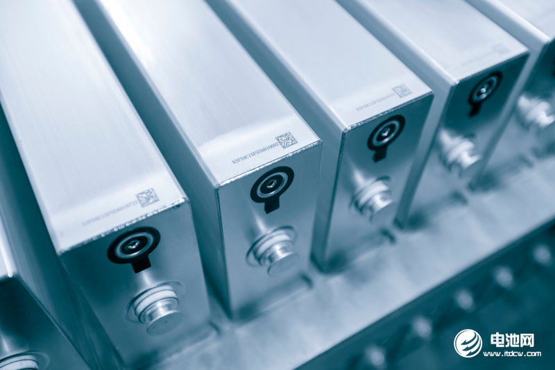 退役鋰電池派上新用場 電池全生命周期可溯源 退役鋰電池派上新用場 電池全生命周期可溯源