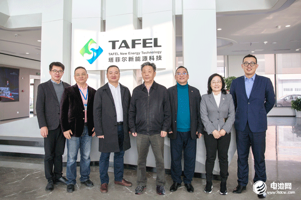 董揚副會長一行在塔菲爾實地考察調研合影 董揚副會長一行在塔菲爾實地考察調研合影