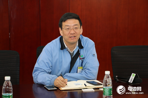 中國(guó)電池新能源產(chǎn)業(yè)鏈調(diào)研團(tuán)一行參觀(guān)調(diào)研力神蘇州工廠(chǎng) 中國(guó)電池新能源產(chǎn)業(yè)鏈調(diào)研團(tuán)一行參觀(guān)調(diào)研力神蘇州工廠(chǎng)