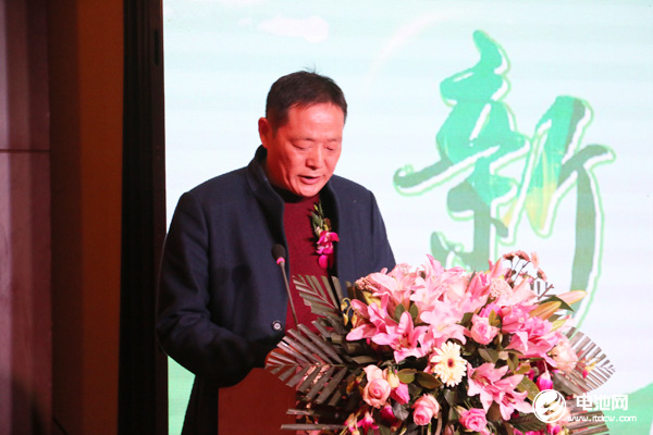 積雄新能源董事長李裕芳 積雄新能源董事長李裕芳