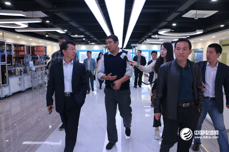 于清教一行調(diào)研大族激光 于清教一行調(diào)研大族激光