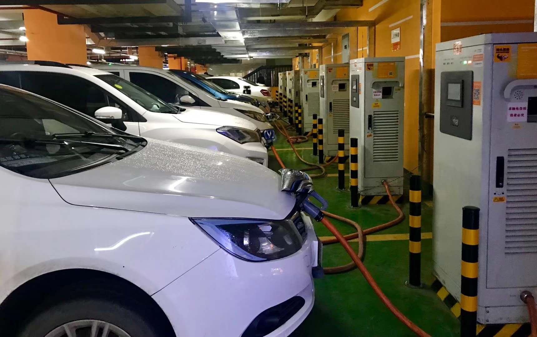 2018年度乘用車企業(yè)“雙積分”成績張榜 合資車企承壓