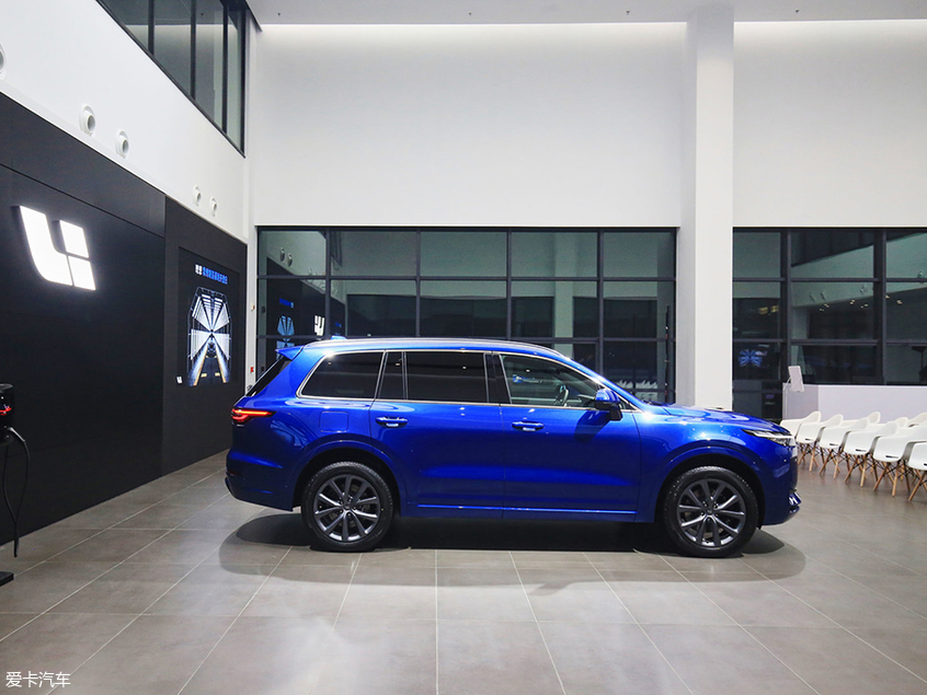 理想ONE正式開啟預定 售價32.80萬元