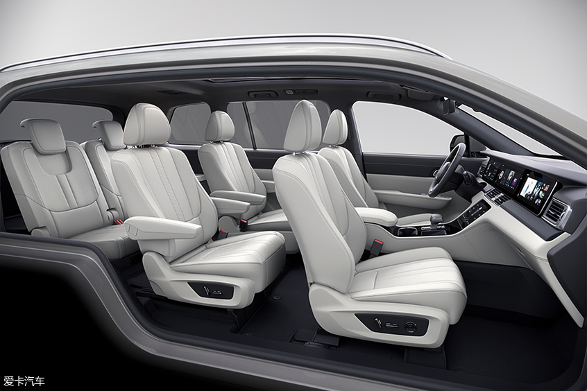 理想ONE正式開啟預定 售價32.80萬元 理想ONE正式開啟預定 售價32.80萬元