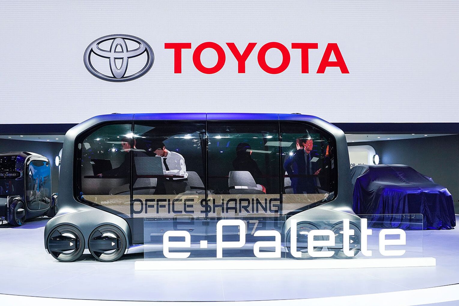 豐田高管稱銷售電動(dòng)汽車無利可圖 遭到業(yè)界人士駁斥