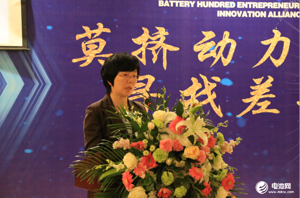 遂平縣人民政府副縣長王紅新