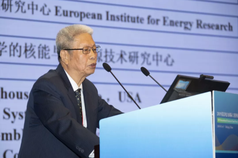 衣寶廉：純電動(dòng)車安全不解決 未來將輸給氫燃料電池車