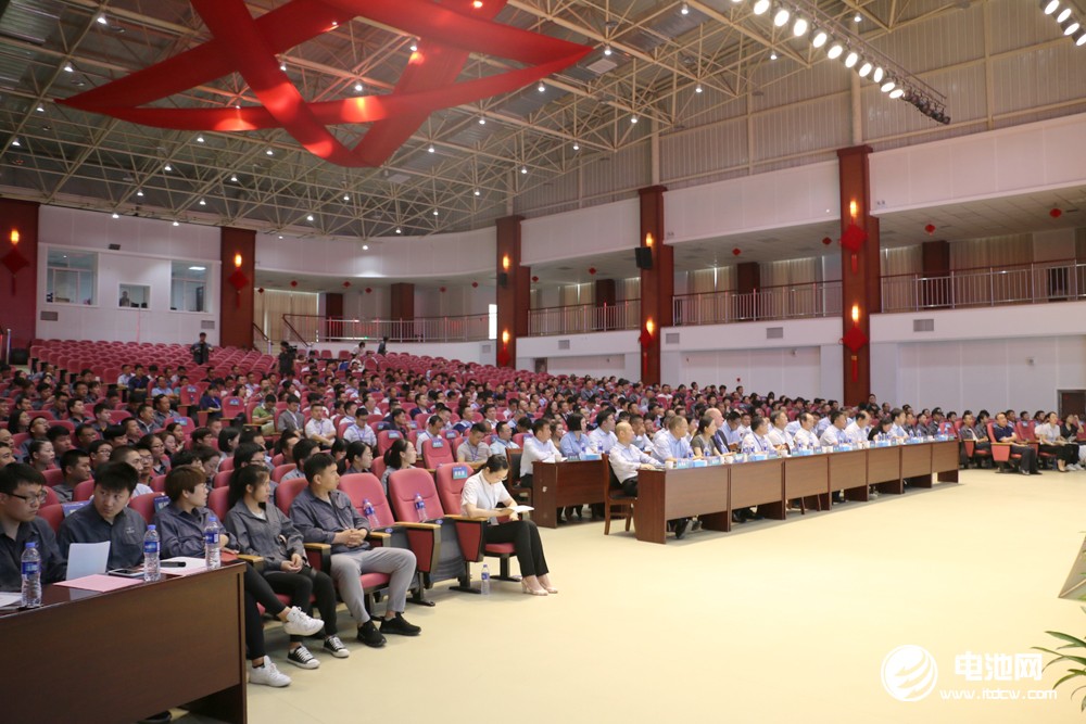 多氟多一季度軟包動力電池裝機量躍居第二 規劃年產能10Gwh 多氟多一季度軟包動力電池裝機量躍居第二 規劃年產能10Gwh