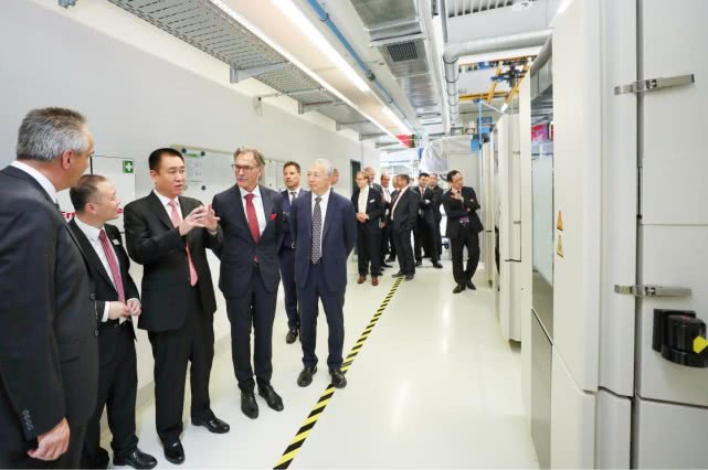 許家印考察德國hofer研發中心