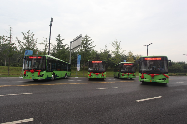 比亞迪純電動公交車 圖片來源：企業供圖