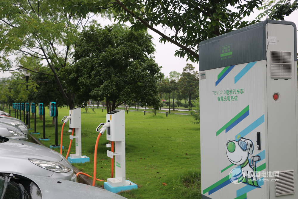 特來(lái)電新能源汽車充電網(wǎng)充電訂單突破1億筆 累計(jì)充電量突破30億度 特來(lái)電新能源汽車充電網(wǎng)充電訂單突破1億筆 累計(jì)充電量突破30億度