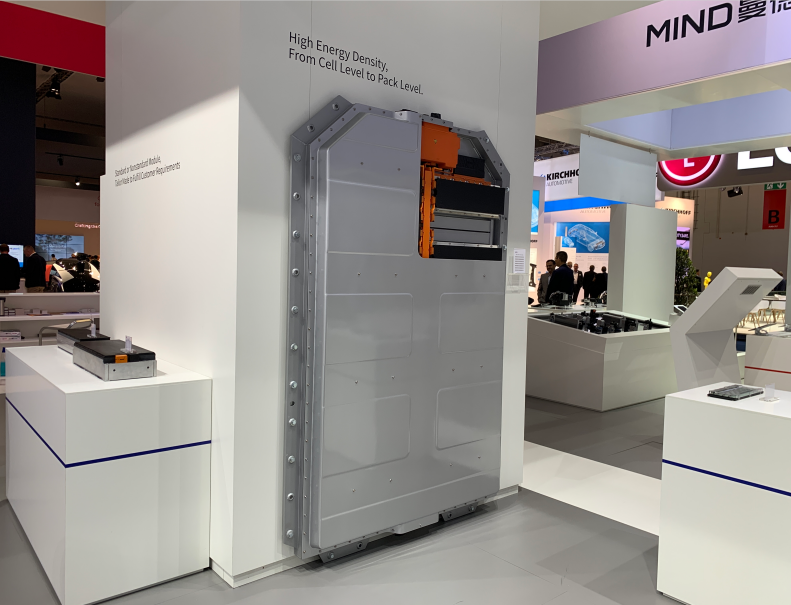 蜂巢能源現場展出的PACK產品