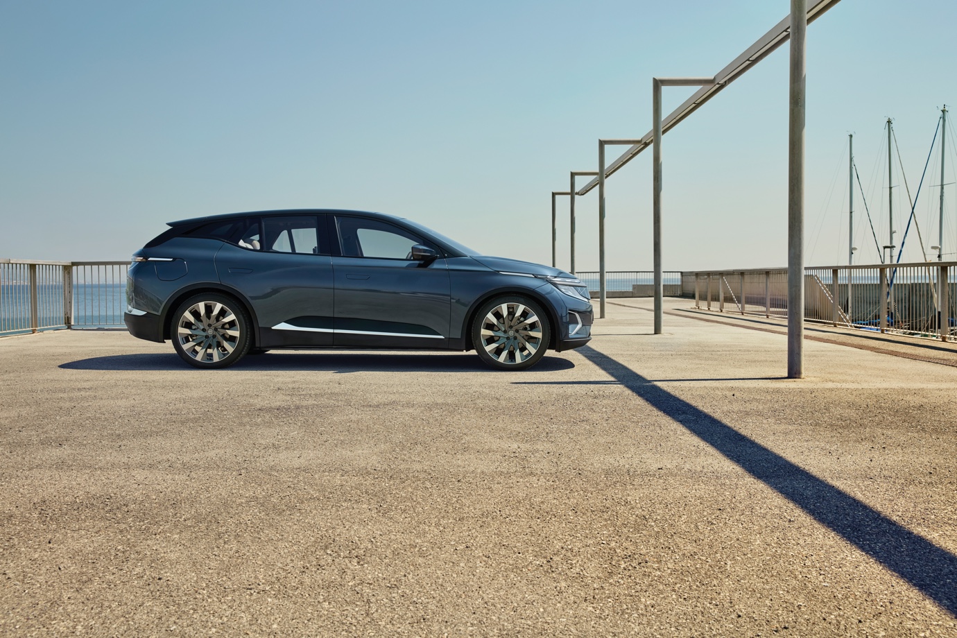 電動(dòng)汽車 圖片來源： 拜騰官網(wǎng)