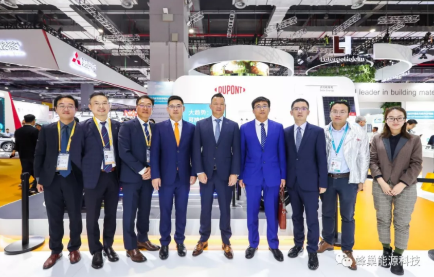 蜂巢能源與杜邦達成戰略合作 共同探索新技術在新能源行業應用 蜂巢能源與杜邦達成戰略合作 共同探索新技術在新能源行業應用