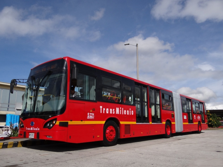 比亞迪18米鉸鏈式純電動大巴 比亞迪18米鉸鏈式純電動大巴